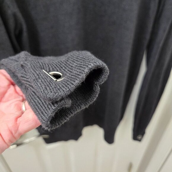 Joan Vass Sweater Womens Large Charcoal gray Toggle Shoulder Detail Soft Cozy - Picture 8 of 14